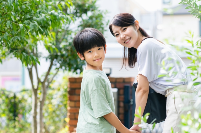 マンガでわかる色のおもしろ心理学 青い車は事故が多い? 子供に見せるとよい色とは?サイエンス・アイ新書新書Dec 16, 2006ポーポー・ポロダクション_02 - メルカリ