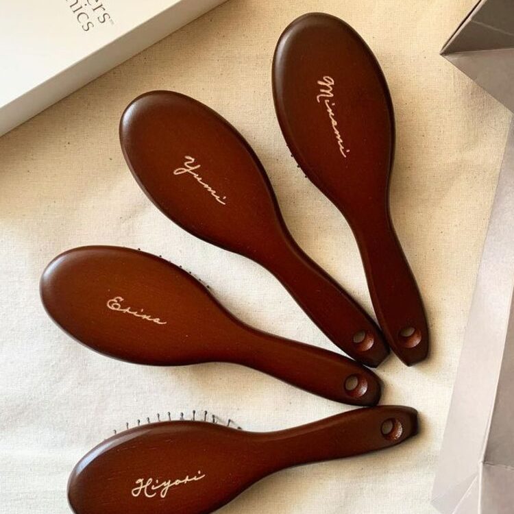 彼に任せても大丈夫？新郎側友人への 受付・スピーチ・余興 のお礼プレゼント候補＊marry マリー