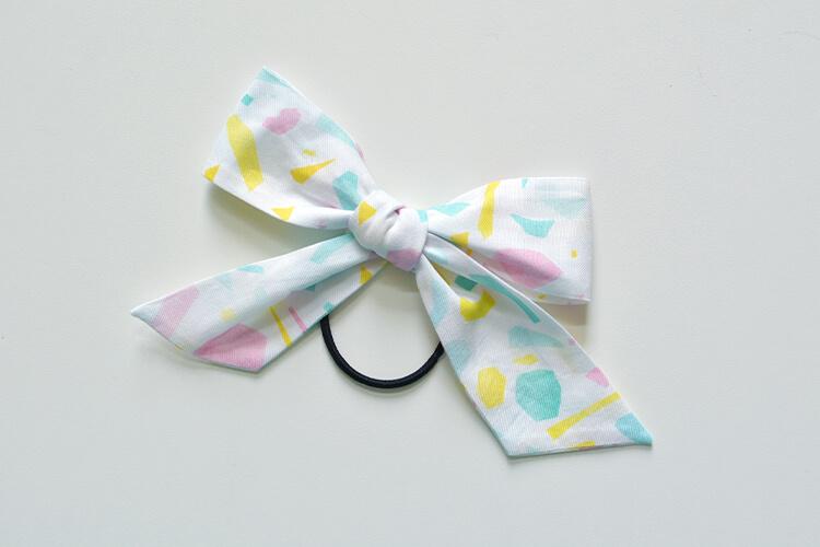 空中りぼん結び 出来ますか？🎀 ⁡再掲載になります⁡ 新年長さん蝶結びは出来るようになりましたか？ ⁡そろそろ蝶結びは目を瞑っても出来るくらいだと良いですね。 ⁡ 蝶結びより少し難しいですが 空中りぼん結びにも是非挑戦してみてくださいね。過去に国立でよく出