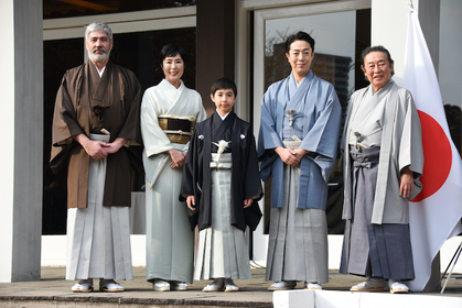 歌舞伎の道を邁進する息子に母・寺島しのぶが抱く想い MBSコラム