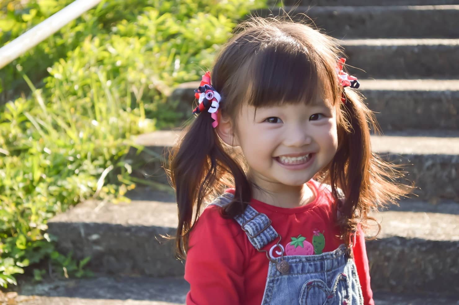 2歳のムスメ、はじめてのキッズカットにいく。いなかパイプ「いなか」と「とかい」のパイプウェブ