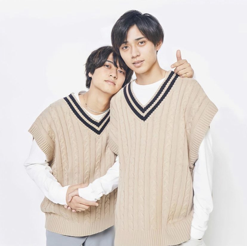 にのかい on Instagram: “双子🖤💛kingandprinceキンプリ永瀬廉髙橋海人れんかいれんかい双子🖤💛”