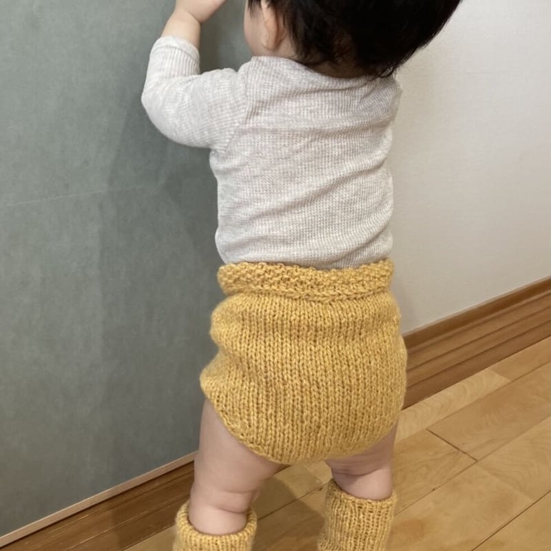 夏のベビー肌着とベビーブルマと可愛い赤ちゃん写真オーガニックコットン出産祝いベビー服のマルマイユ