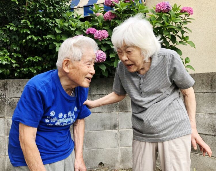 冷遇されがちな“父の日” 贈り物は“母の日”の半数と判明 - ウェザーニュース