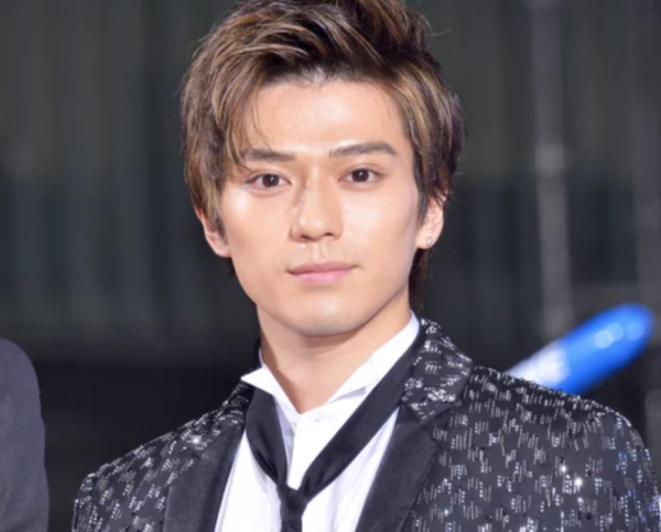 世界のハンサム「新田真剣佑」出演映画ドラマ、身長、髪型、筋肉、母親、ハーフ疑惑に迫る │ 美男カタログ