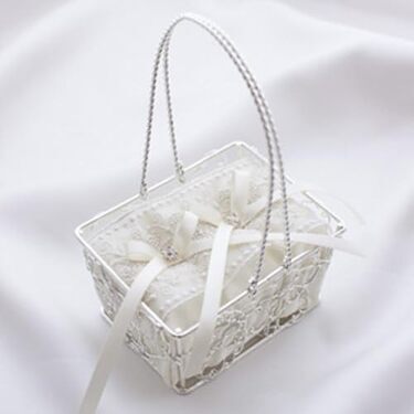 楽天市場 選べるお花 サーバーバスケット ミニ リングピロー 完成品 2個セット フラワーリングクッション 結婚式 ウェディング かご 造花サムシングブルー くすみピンク 白 ピンク ワイヤー製カゴ かご型 こども 2人 子供 持ちやすい : Hitomiの幸せデリバリ