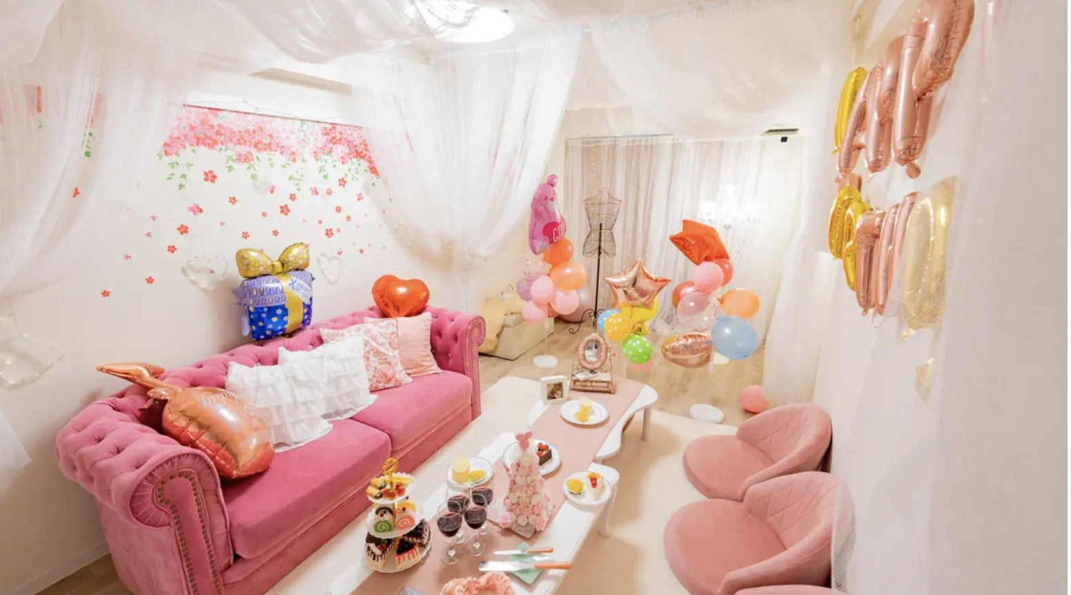 推し活グッズはどう飾る？ どう隠す？ 賃貸でおしゃれな推し部屋の作り方教えますSUUMOお役立ち情報