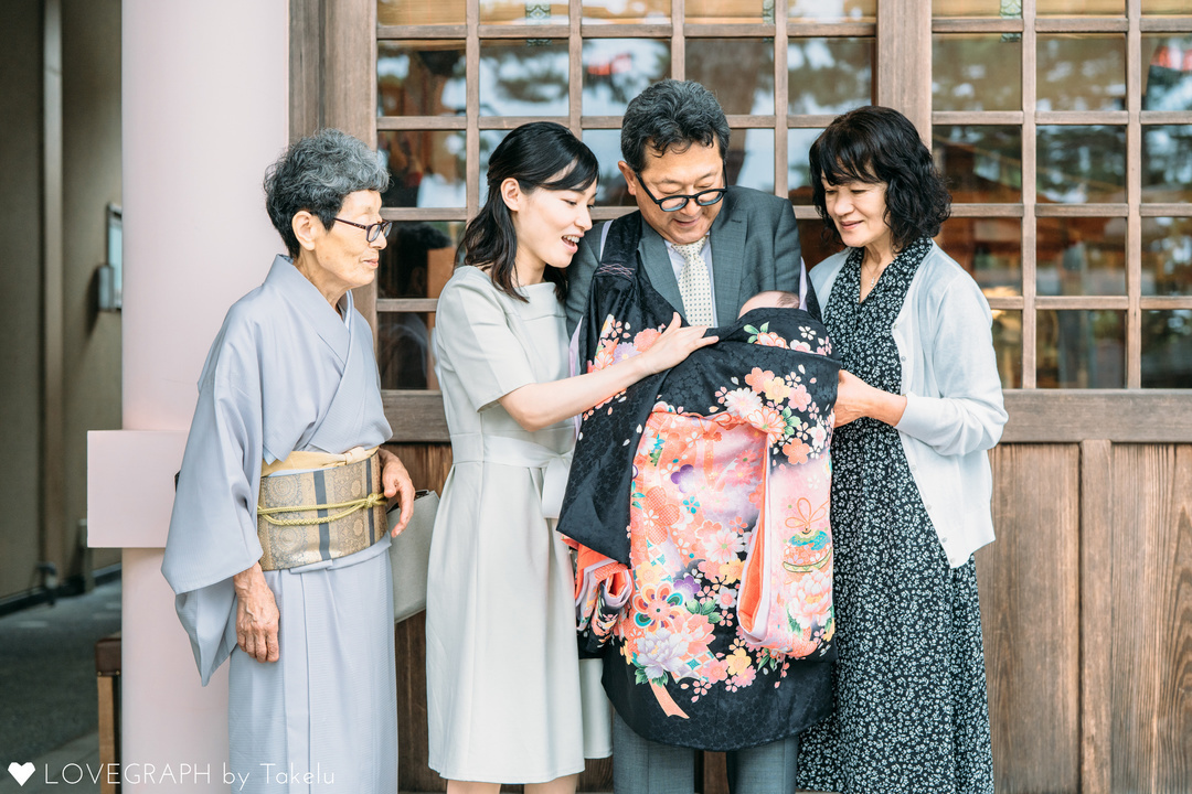 お宮参りの服装の選び方丨ママ・パパ・赤ちゃん・祖父母は何を着る？milpoche