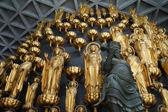 一心寺鉄の山門で丸腰仁王がお出迎え、骨佛のお寺 大阪名所巡りめいしょメグル