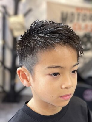 キッズのヘアカットどうしてる？男の子のおしゃれな髪型4選cozre コズレ 子育てマガジン