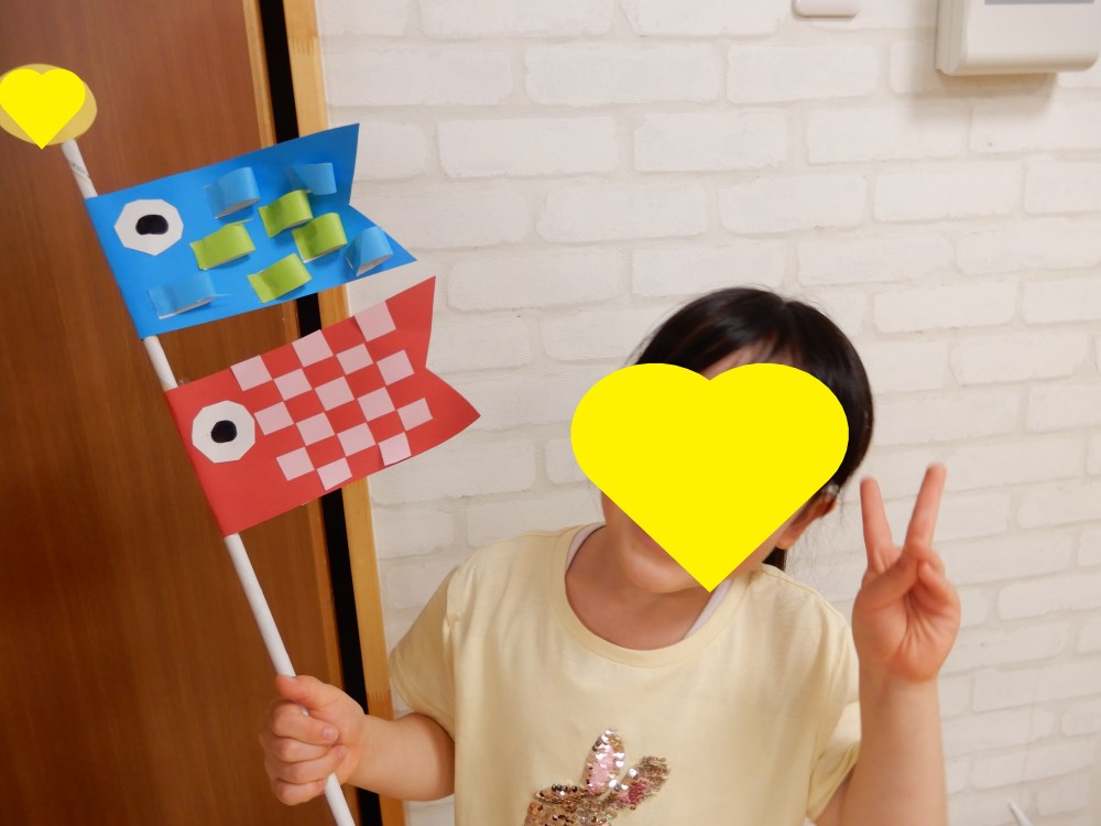 保育に役立つ製作のねらい・導入・援助のポイントなど 5歳児向け「立体こいのぼり🎏」 「作ってみたい」と思ったらコメント欄に👏で教えてね🤍保育園で製作を行う際のポイントをご紹介します。 -------------------------------------------- ◎ねらい ・ こいのぼり