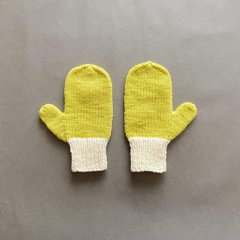 メーカー別 :: メーカー 手編み・手芸:: 横田 ダルマ:: 秋冬手編み糸 :: キット :: 編み物 キット キツネのミトン 編み図付きやわらかラム 手編み キット こどもニット ダルマ - 手芸の山久 公式サイト