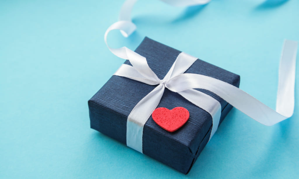 半年の記念日 お祝いする?しない? 彼氏に喜ばれる&二人の絆が深まるプレゼント24選Giftpedia byギフトモール&アニ