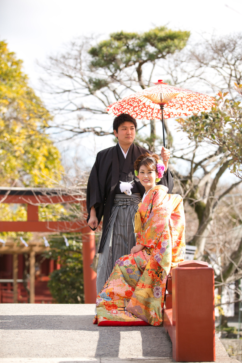 春の桜と一緒にお宮参り出張撮影＠鶴岡八幡宮 鎌倉市 神奈川県東京・神奈川 川崎・横浜・茅ヶ崎 の出張撮影 カメラマンならHUGTIMEへ七五三・家族写真・お宮参り