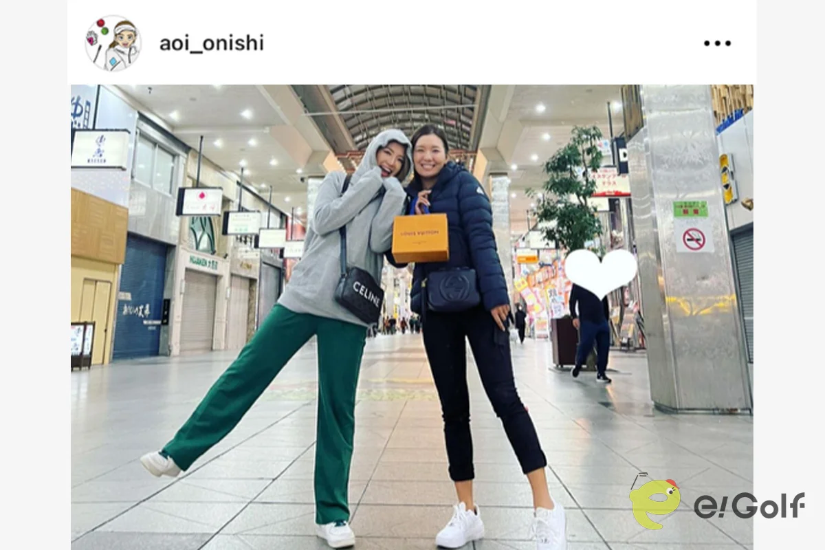 ご報告先日無事に第1子を出産いたしました。 おかげさまで母子ともに健康です✨ 初めてのことばかりで不安でしたが 超スピード安産で生まれてきてくれて本当に親孝行な子でしたω＼*現在は慣れない育児に戸惑いながらも 充実した日々を送っております✯ まだまだ