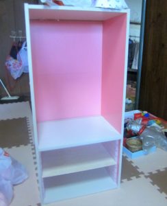 カラーボックスで犬用の服を収納できるクローゼットをかんたんDIY！HOUSTO おウチの収納.com