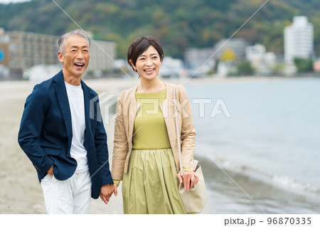 熟年カップルにおすすめのデートスポット！マンネリ回避のコツも♡モテペディア