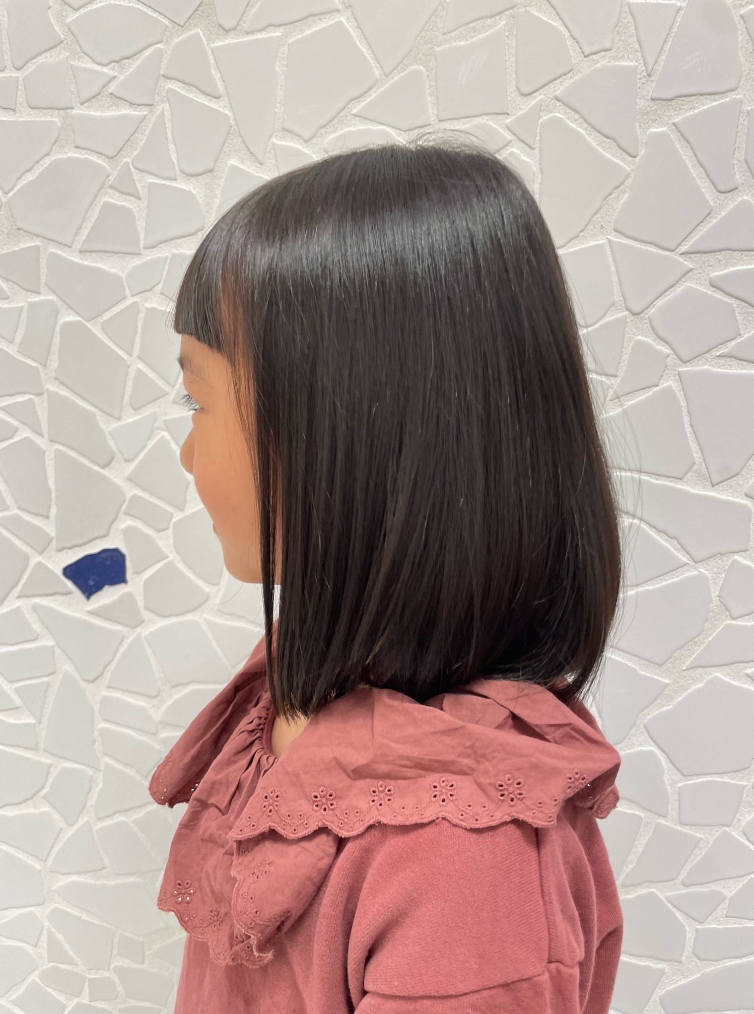 小学生の女の子の髪型 2024最新 おしゃれさんも納得のキュートなヘアスタイル114選「朝からヘアスタイルでもめている時間なんてない！」サンキュ