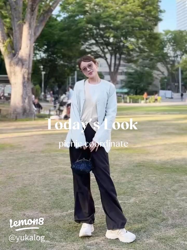 楽ちんオシャレな 真夏の公園スタイル ママのタイプ別にアップデート！VERY