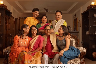 伝統家族 - 東京大学出版会