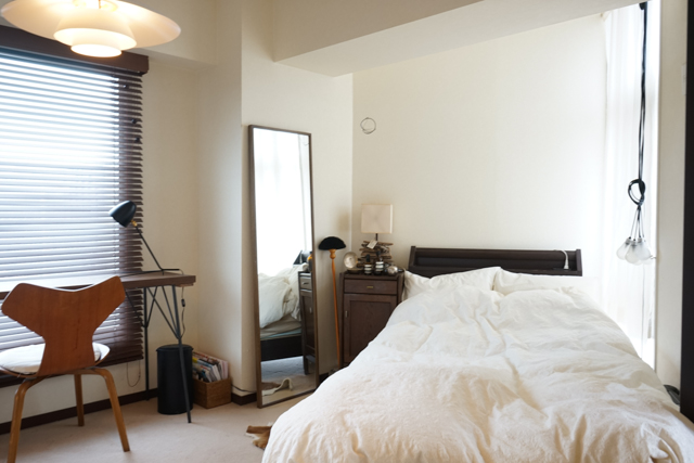 一人暮らしの女性の防犯対策 - 内覧会同行サービスは低価格のプロチェック一級建築士事務所へ。一戸建て・マンション、新築・中古、丁寧に検査。家の品質向上を