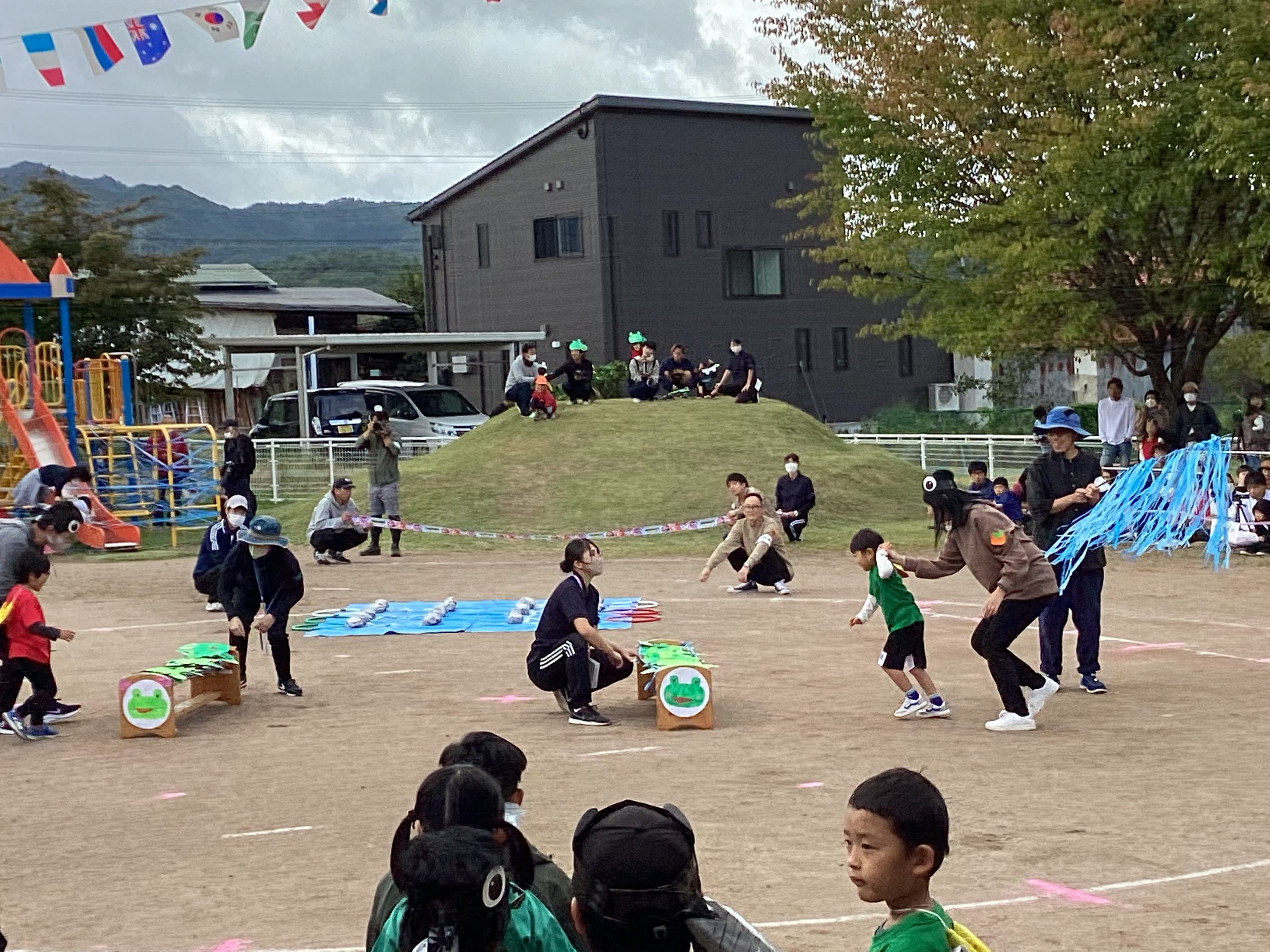 学年別運動会「満３歳児・年少組」 令和3年10月１3日