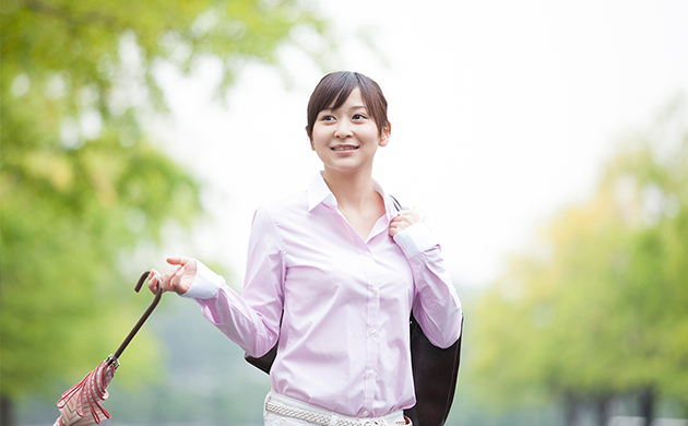 クラスにいるおとなしい女の子💗