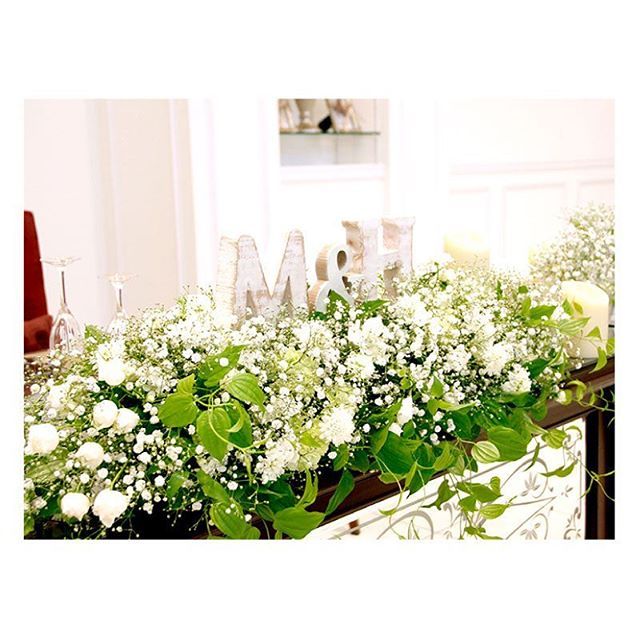 かすみ草をメインフラワーにした可愛い結婚式装花アイデア集marry マリー