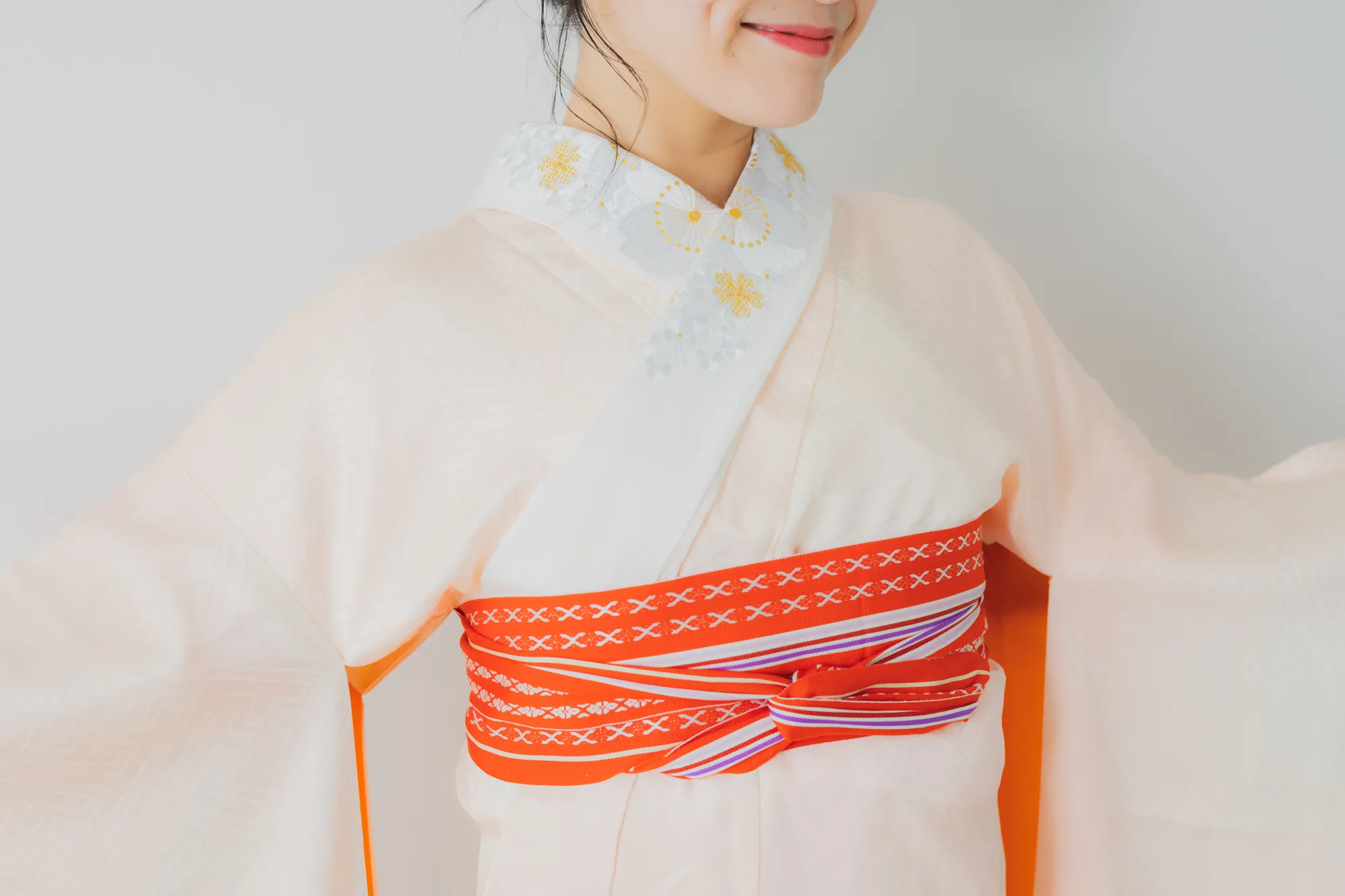 結婚式の着物の着付けはどこでする？費用の負担やメリット・デメリットとはきものレンタリエのきもの豆知識