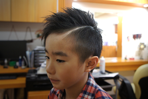 子供 女の子 の前髪の切り方カットの仕方・セルフカットのコツヘアスタイル・髪型All About