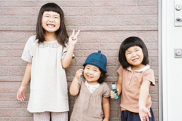 年賀状の家族写真 服装のポイント 家族写真のフォトスタジオ・写真館はらかんスタジオ