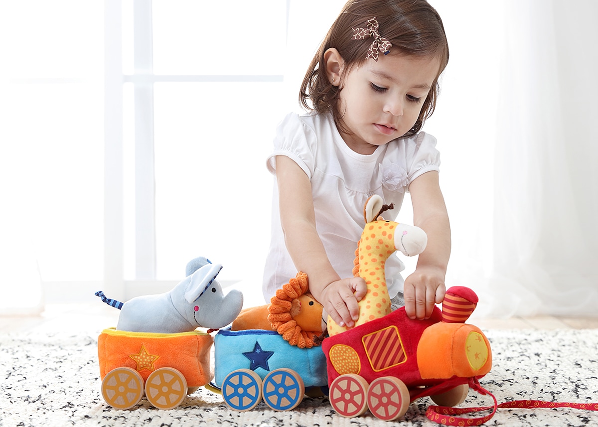 感触あそび 1歳児 泡スライム 青鳩ともだち保育園ニュース