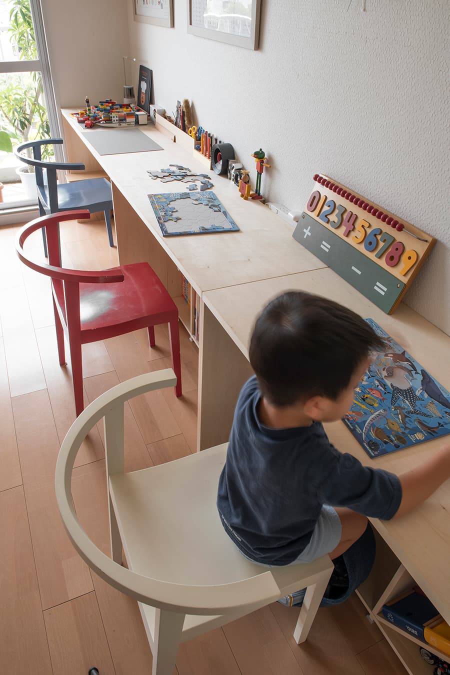 子ども3人で6.5畳の子ども部屋。なのにスッキリ！その秘訣とは？ - 片づけ収納ドットコム