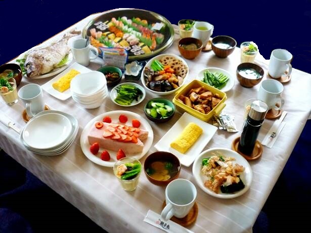 男の子の初節句のお祝いに♪.:*:'☆人気の宅配料理広島、中区の広島料理専門 酔心 のブログ