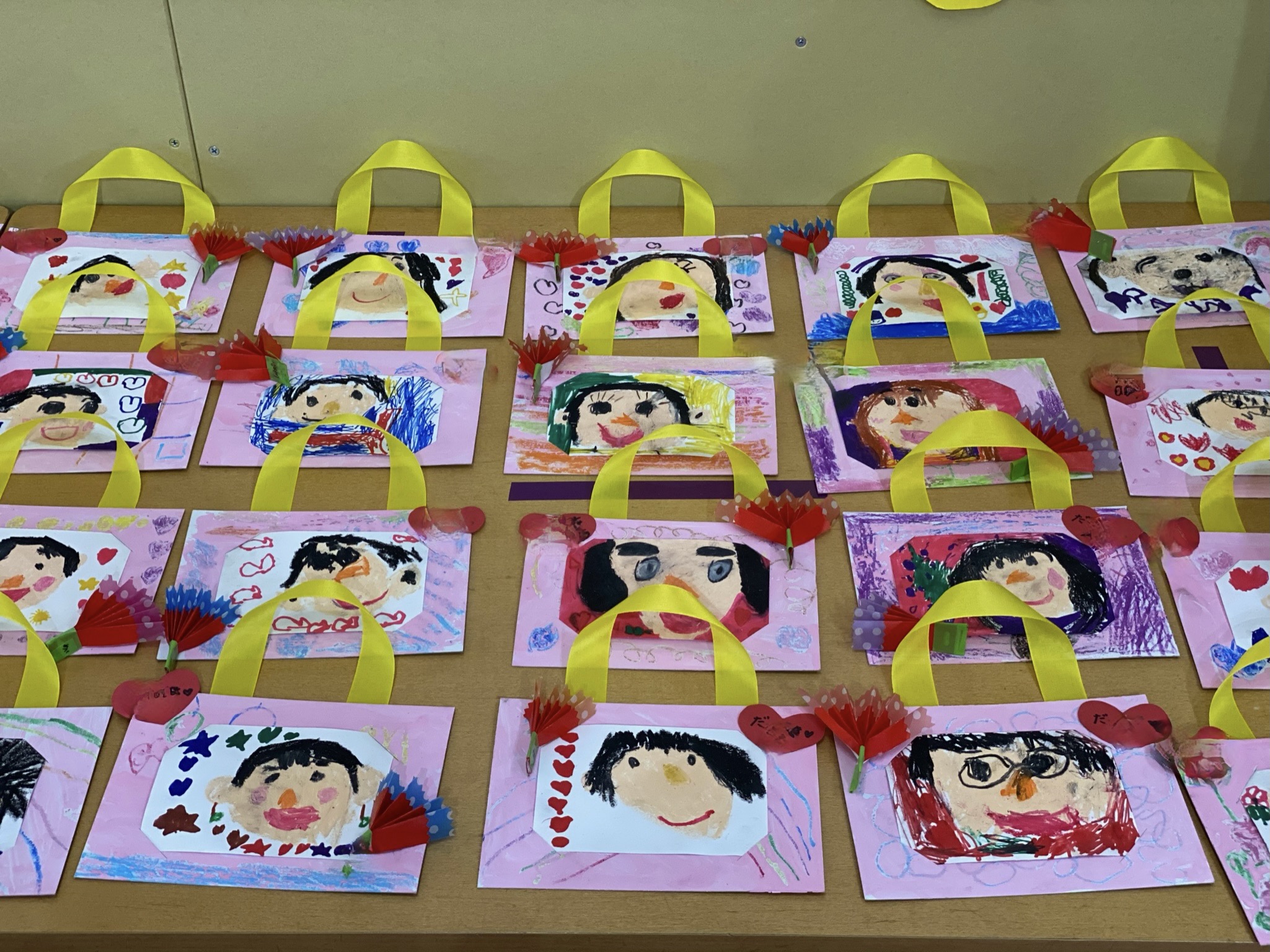 母の日似顔絵枠png素材 高画質版- 家野ホコリ屋さん - BOOTH