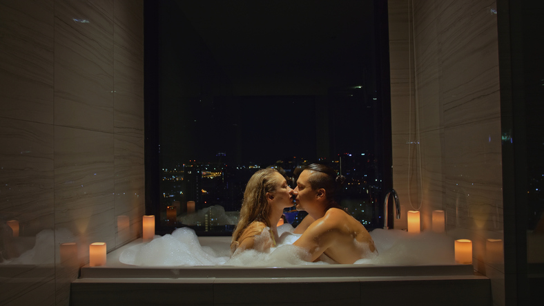 一緒にお風呂に入りたがる女性心理とは？長続きの秘訣