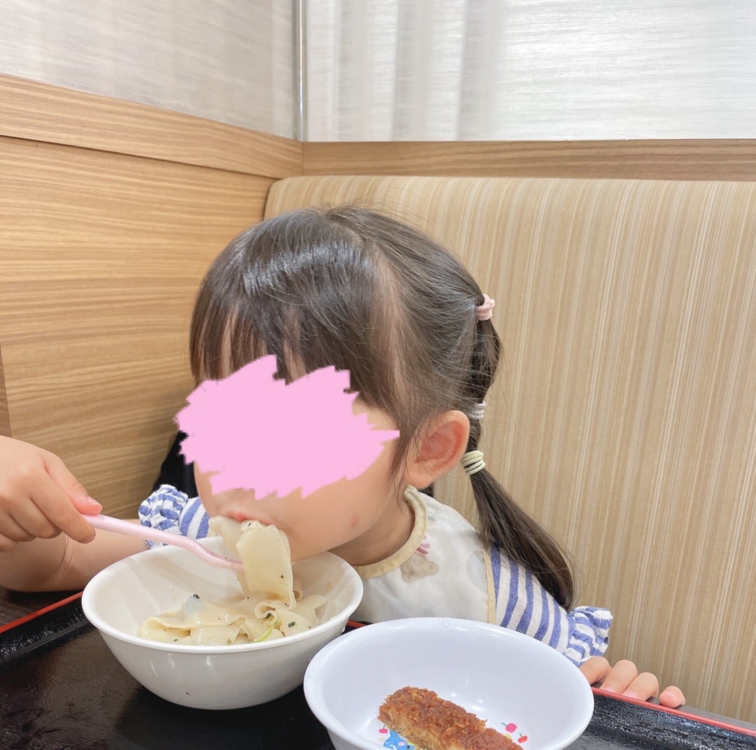 加藤夏希本当に毎日献立を考えるのも、料理を作るのも嫌です。でも、外食ばかりは食費もかさむし子供達に合わせた味の濃さじゃなかったり。Instagram