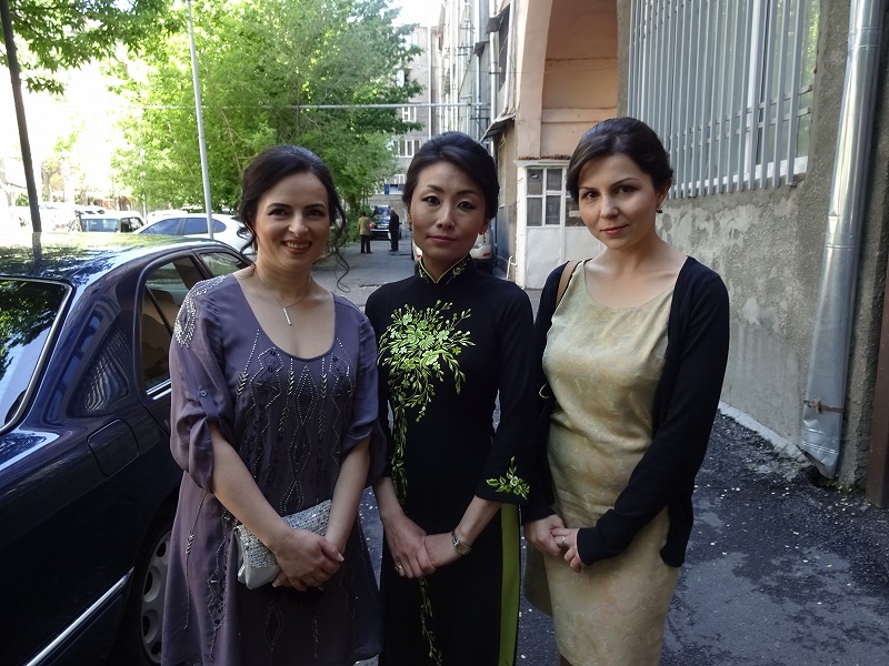 アルメニア美人女性・女優・モデルのTOP10 - マンガラムネパール