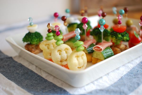 家族で楽しむホームパーティーにぴったり！テーブルが華やぐおしゃれなレシピクレライフクレハの家庭用品サイト