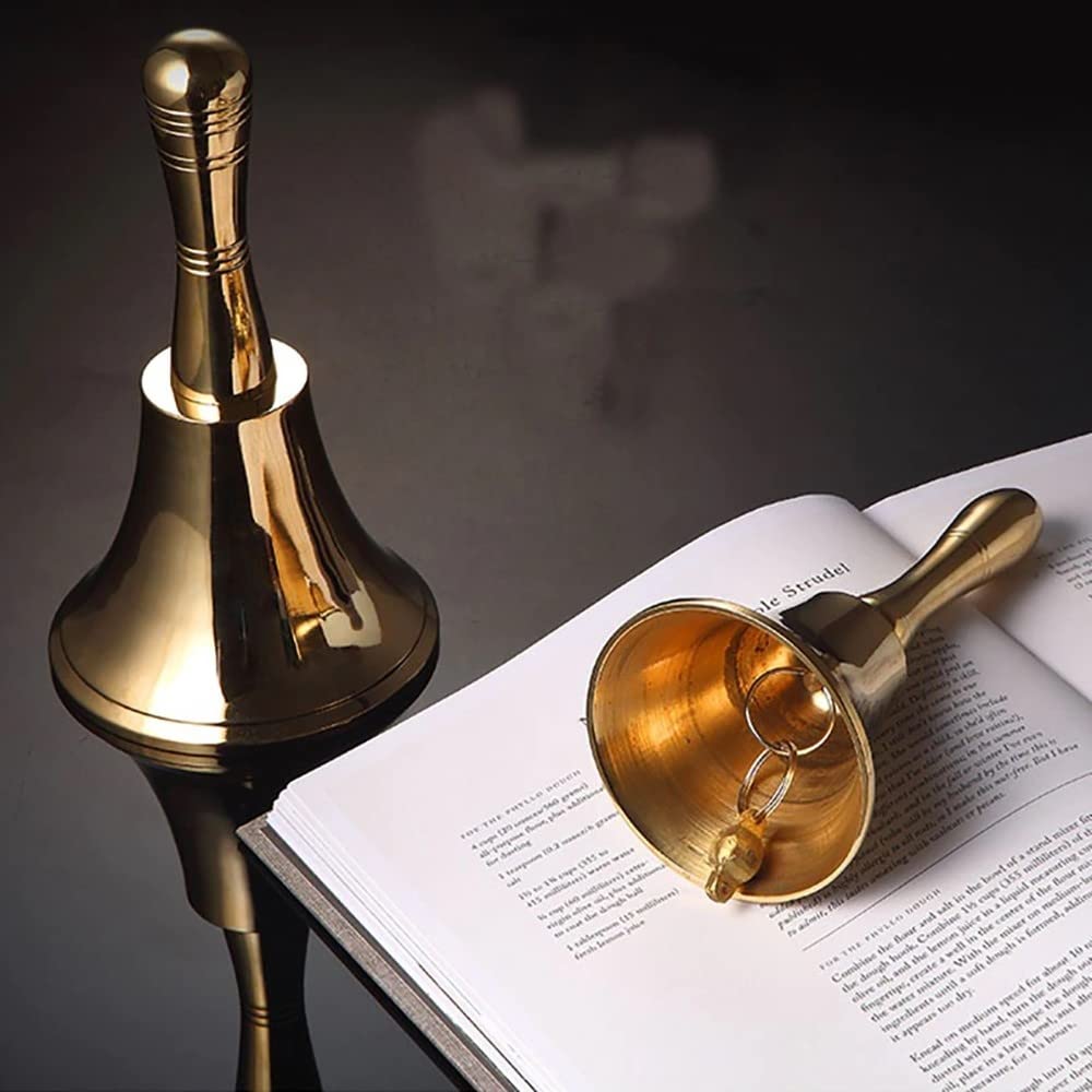 チャペル挙式の鐘はなぜ3回鳴らす？ ウェディングベルに込められた素敵な意味とは│スタッフブログ│新潟県三条市の結婚式場ピアザ デッレグラツィエ 公式HP