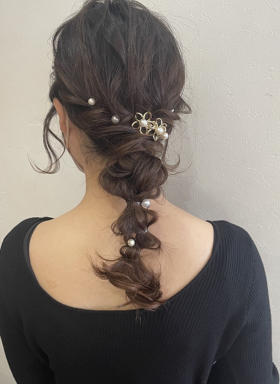 ロングヘア 結婚式お呼ばれヘアと基本マナーとは？ハナサチワンランク上のライフスタイルが叶うメディア