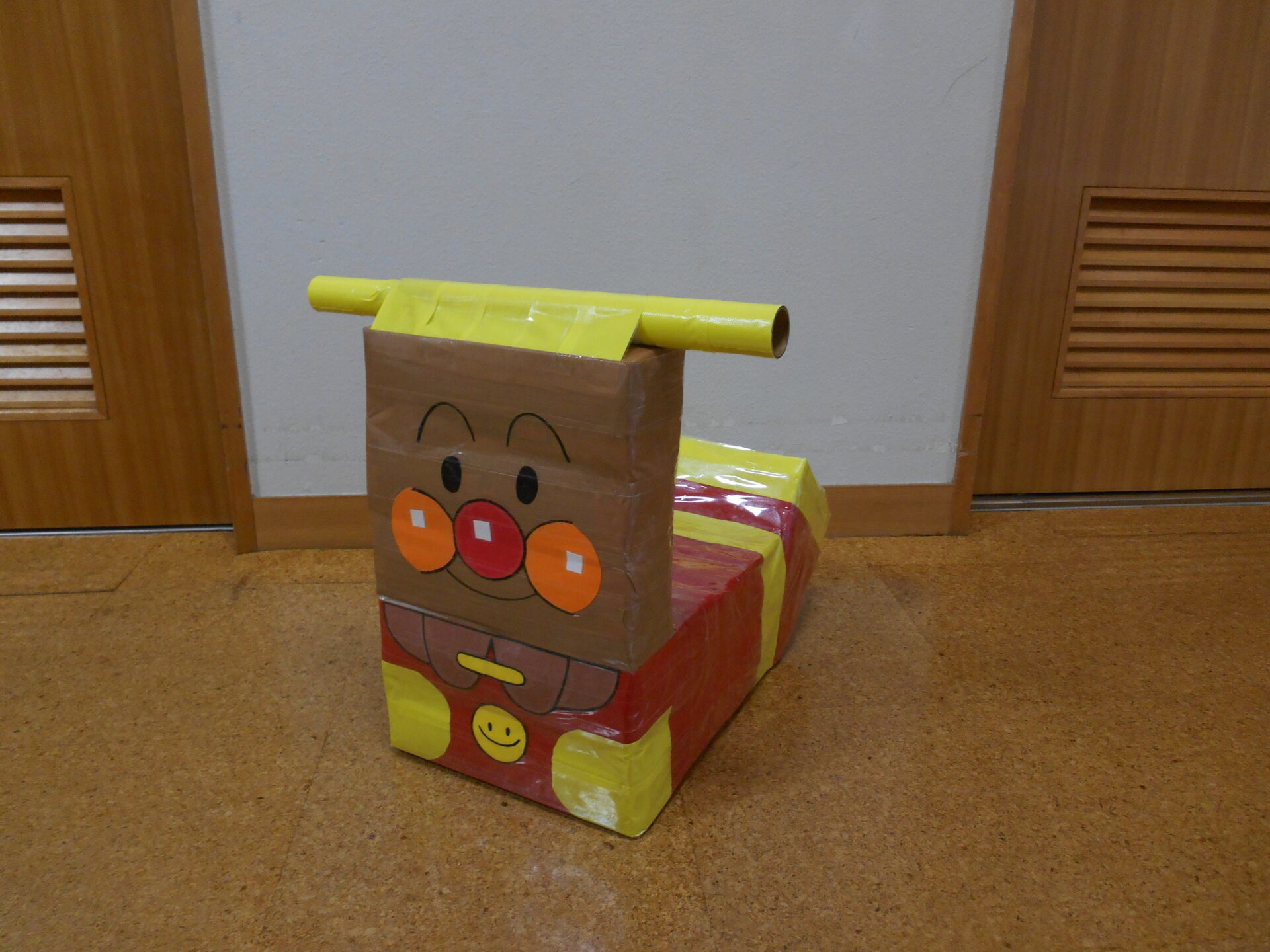 幼児用の平均台は牛乳パックで手作り！おうちでこどもの運動神経をあげよう知育せいかつ