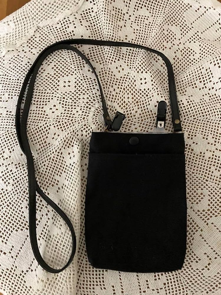 27cm角使いきり「大人の移動ポケット」: うねうねごろごろ