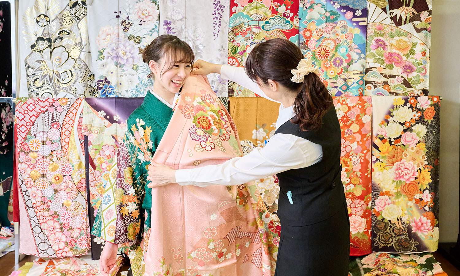 結婚式のお呼ばれ着物 ゲストにふさわしい着物選びと装いのポイント - 晴れ着の丸昌横浜店 晴れ着のアレコレ