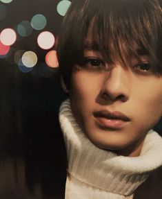 平野紫耀 昭和のイケおじオフショット公開 岸優太&神宮寺勇太との“家族写真”やおばあちゃんメガネ姿も「昭和レトロも似合う」めざましmedia“好き”でつながる