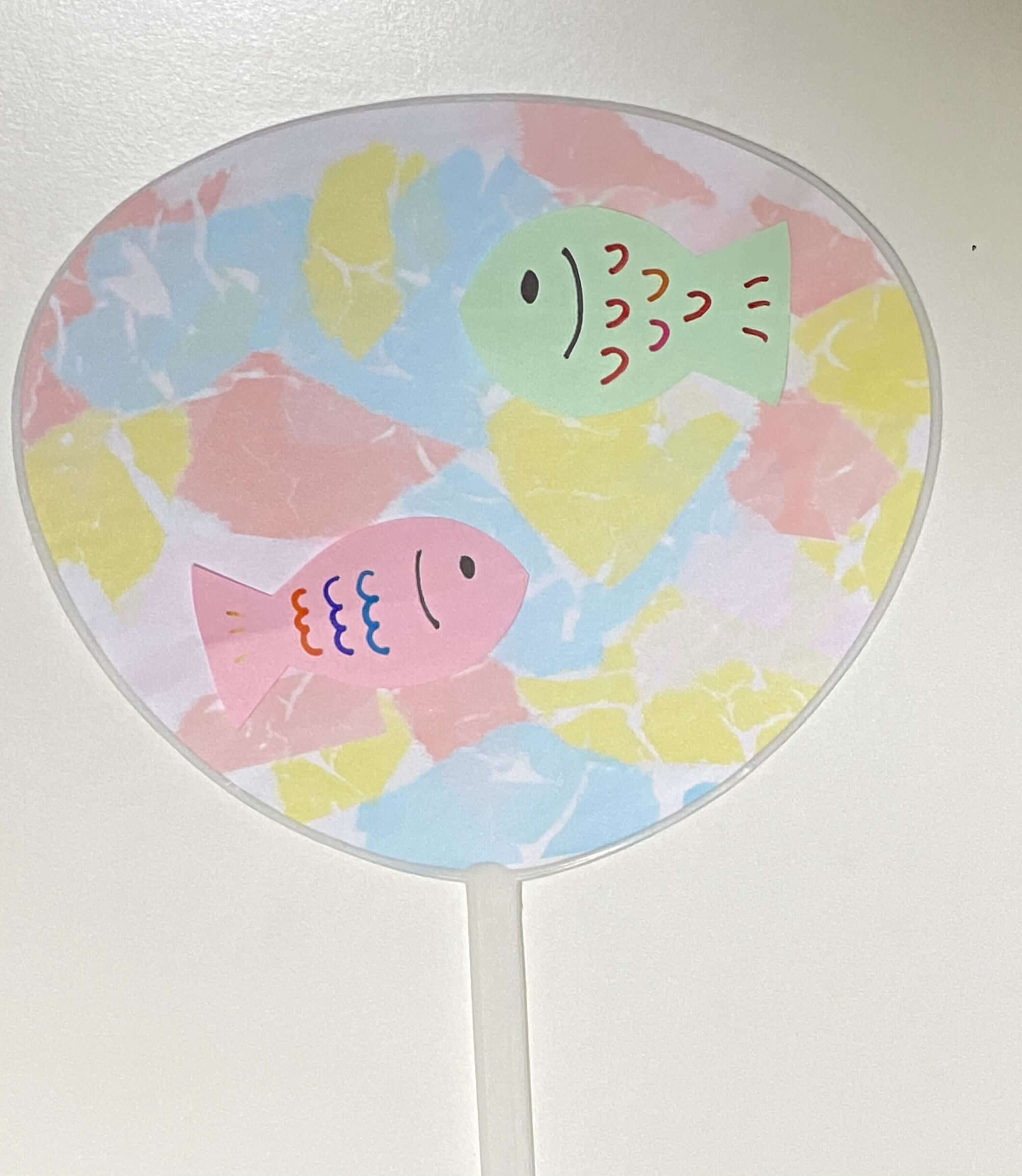 みんなのうちわ製作アイデア集〜夏や夏祭りで楽しめそうな製作遊び〜保育と遊びのプラットフォーム ほいくる