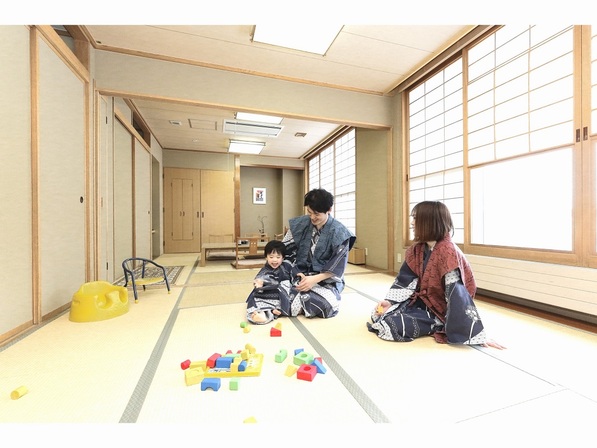 和室 赤ちゃんのいる暮らしのおしゃれなインテリアコーディネート・レイアウトの実例RoomClip ルームクリップ