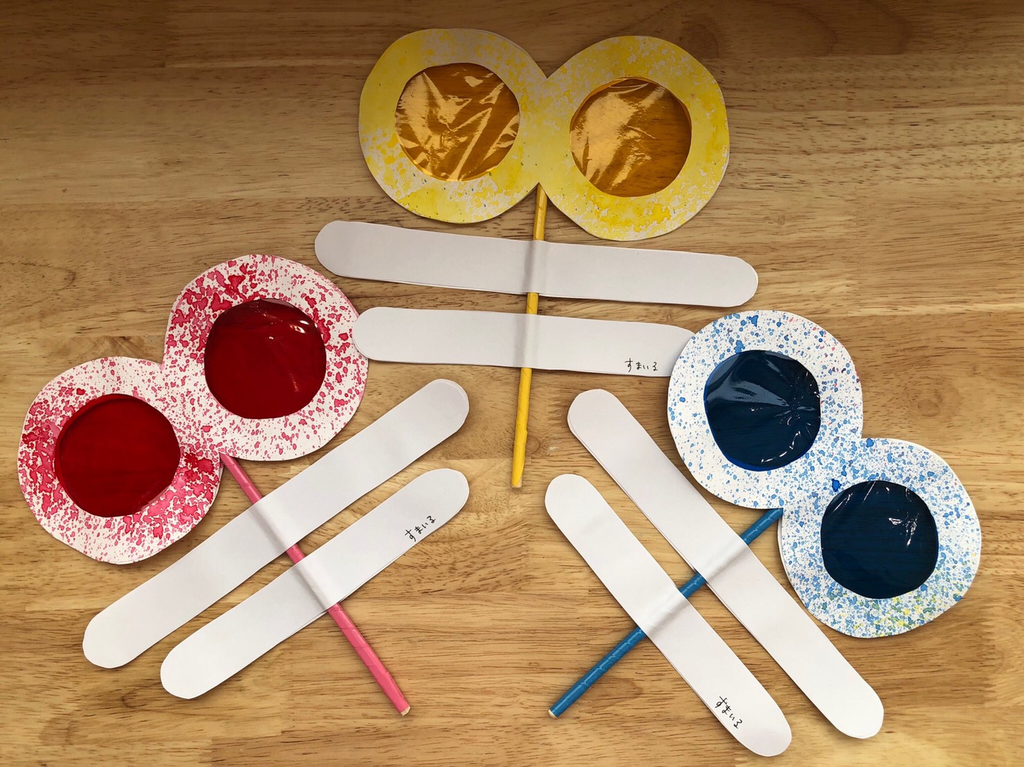 手作りおもちゃ：トイレットペーパーの芯で子供メガネ