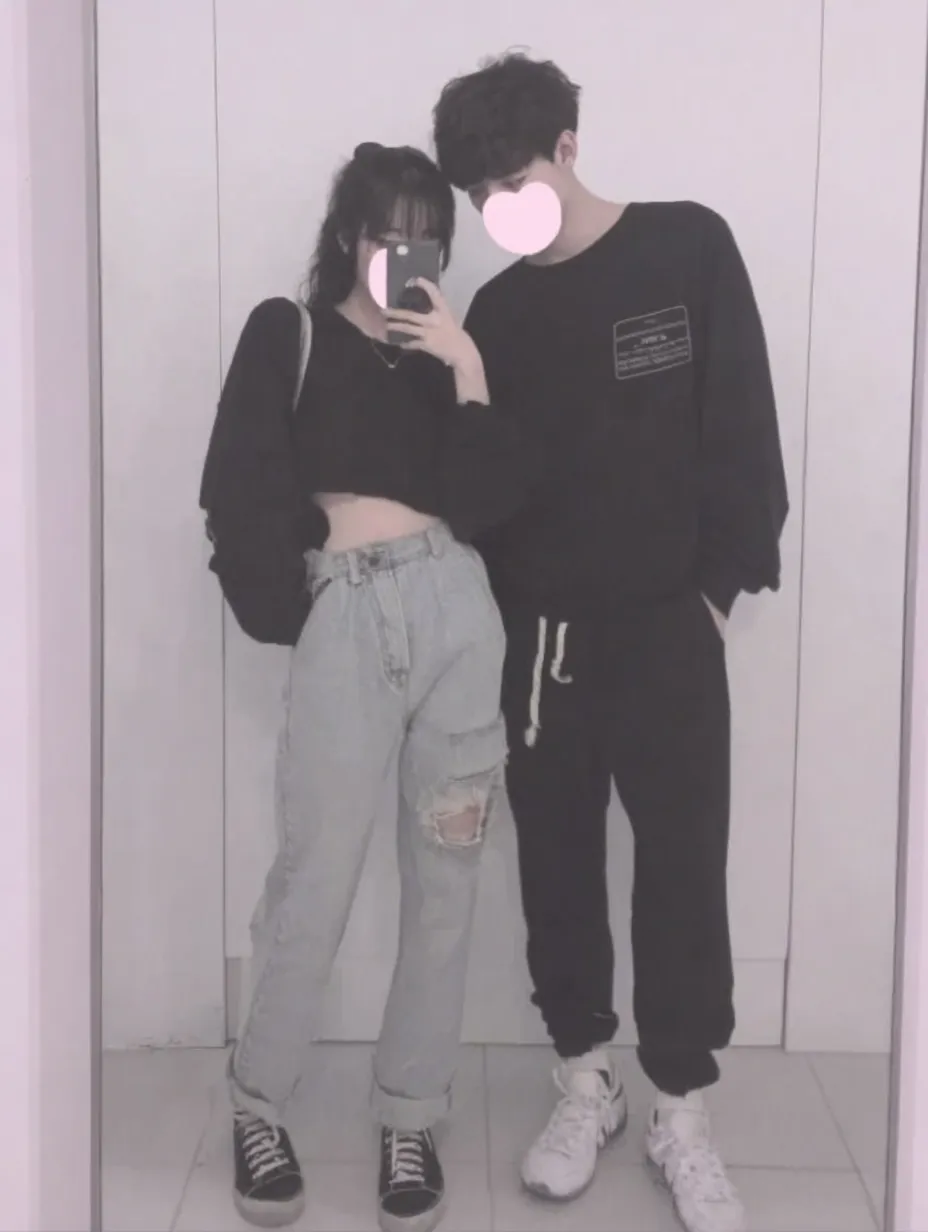 韓国風ペア画モノトーンラフスタイルイラスト・フリー素材なら「シンテリ」