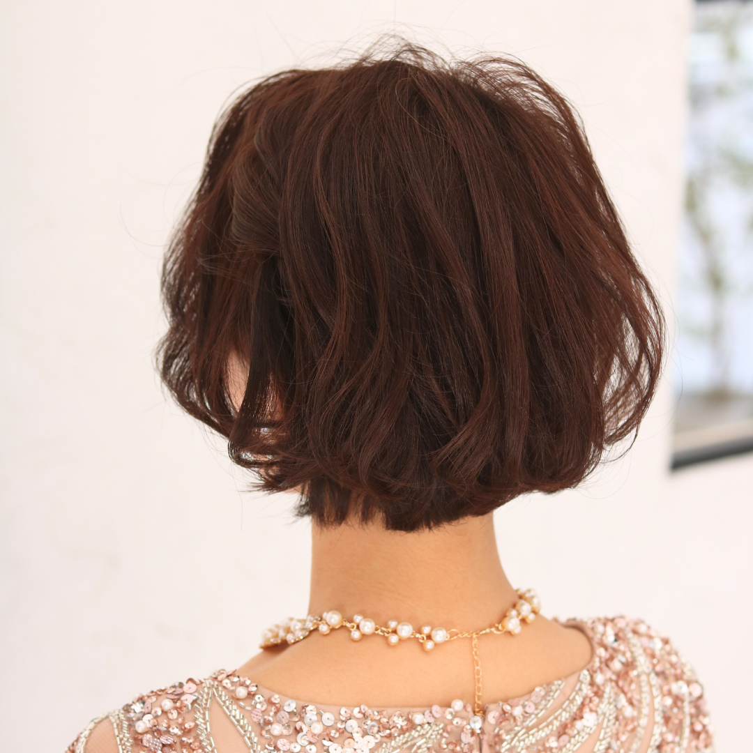 50代結婚式母のドレスとショート髪型選びの完全ガイド人生のターニングポイントに備える！家庭の問題解決ブログ